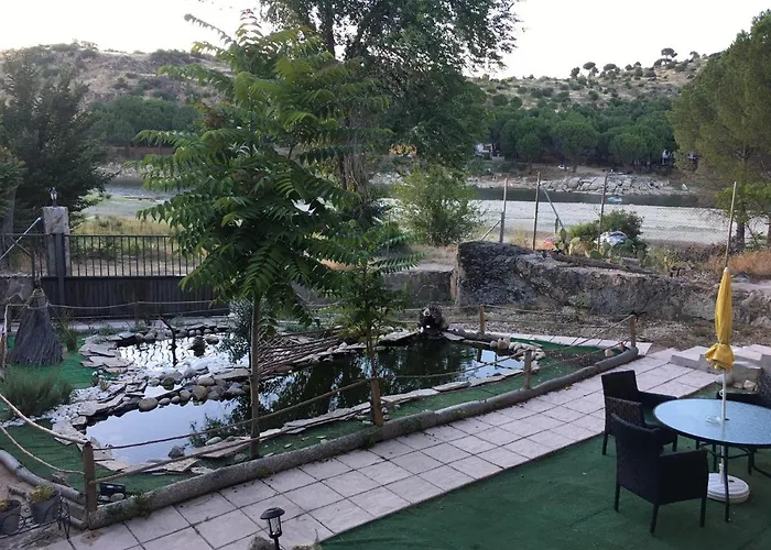 Hotell Rural El Arca De Noe El Tiemblo