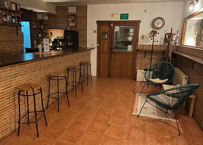 Rural El Arca De Noe El Tiemblo