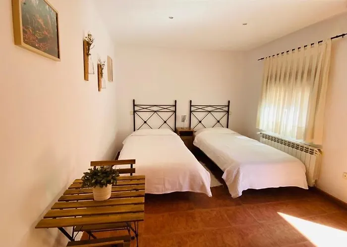 Hotell Rural El Arca De Noe El Tiemblo